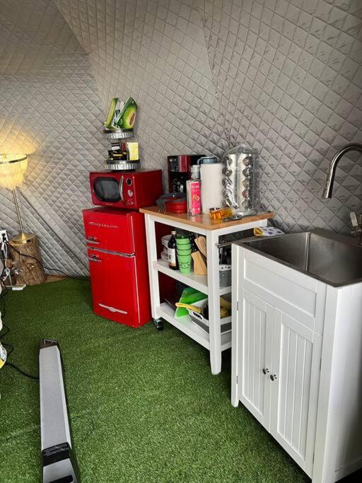 Luxury tent Glamping Dome 1 - 10 Minutes From Kings Canyon Dunlap